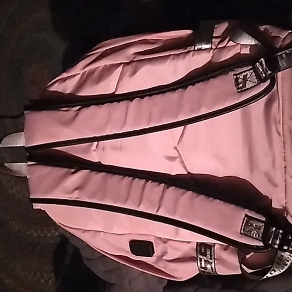 Asge Backpack - Picture 4 of 8